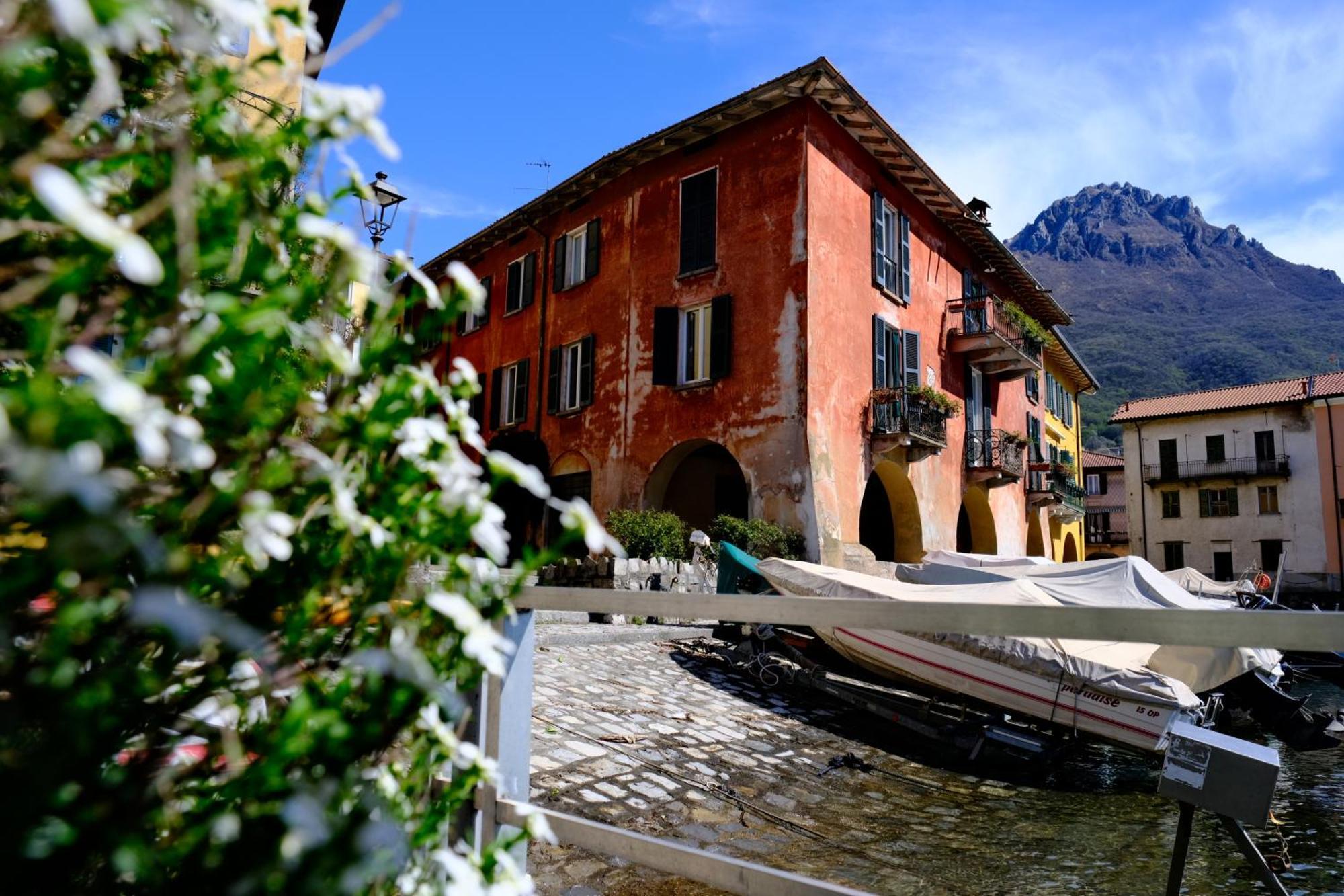 Dolce Teresa Apartment Mandello del Lario Eksteriør bilde