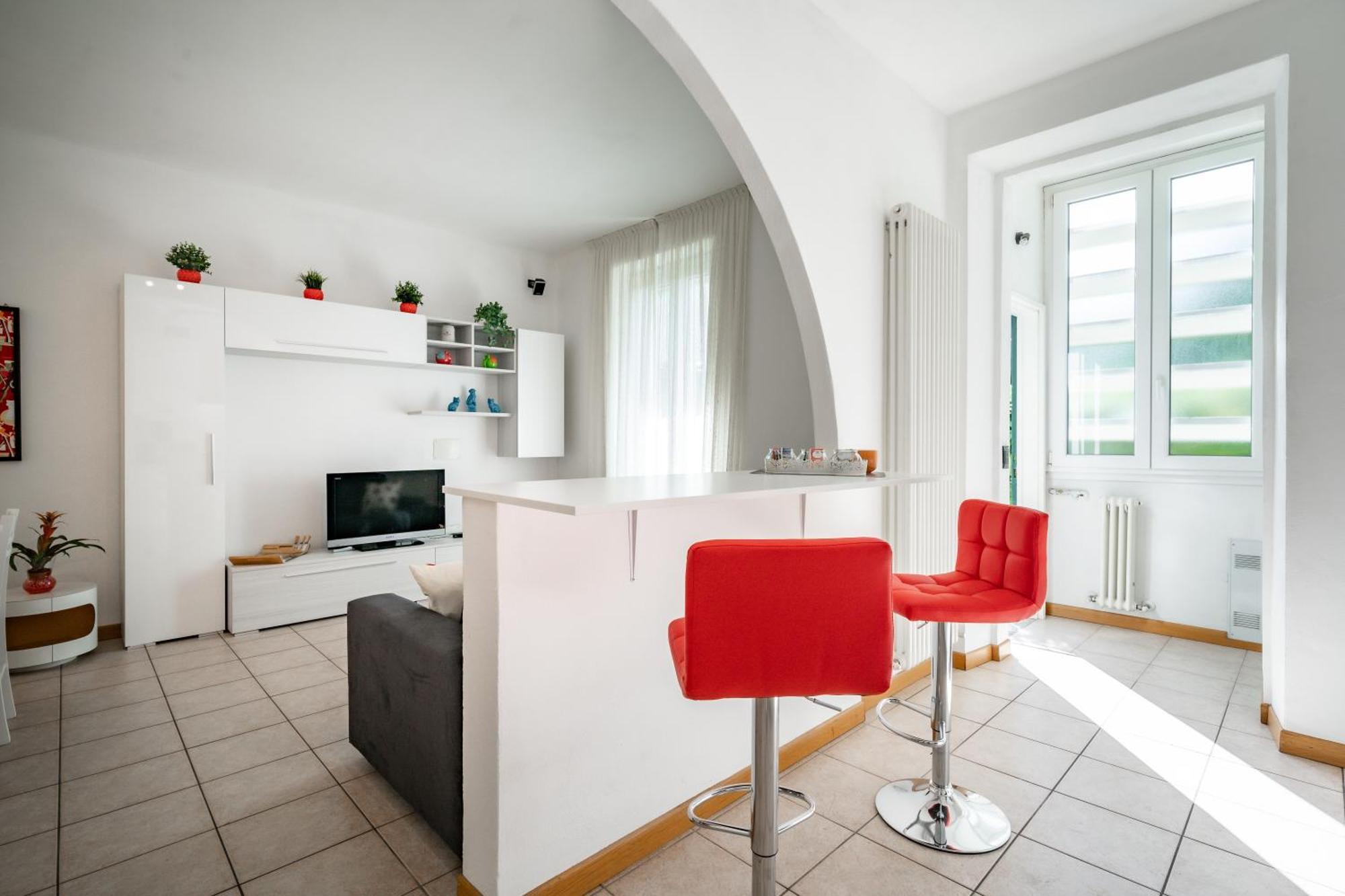 Dolce Teresa Apartment Mandello del Lario Eksteriør bilde
