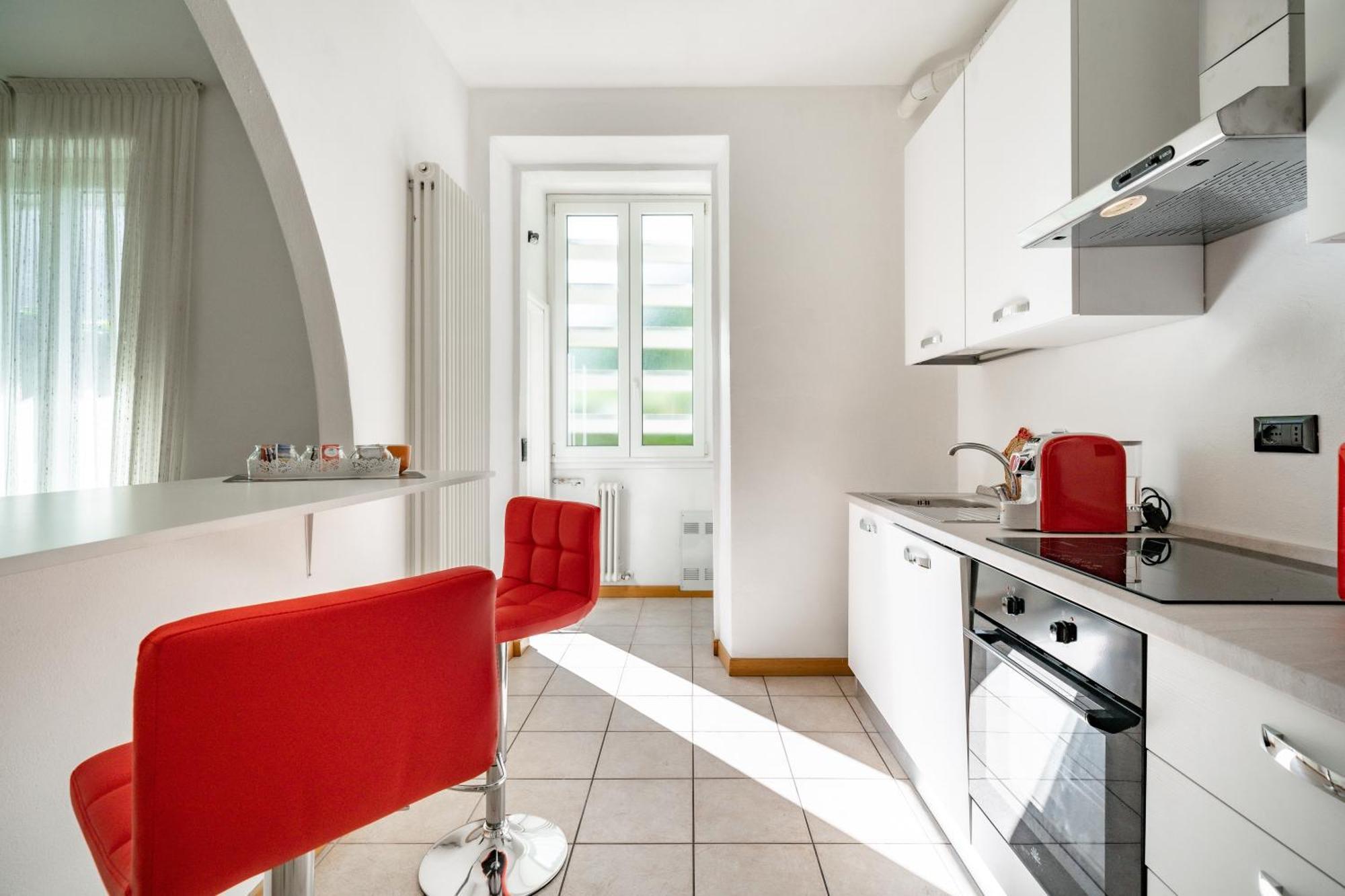 Dolce Teresa Apartment Mandello del Lario Eksteriør bilde
