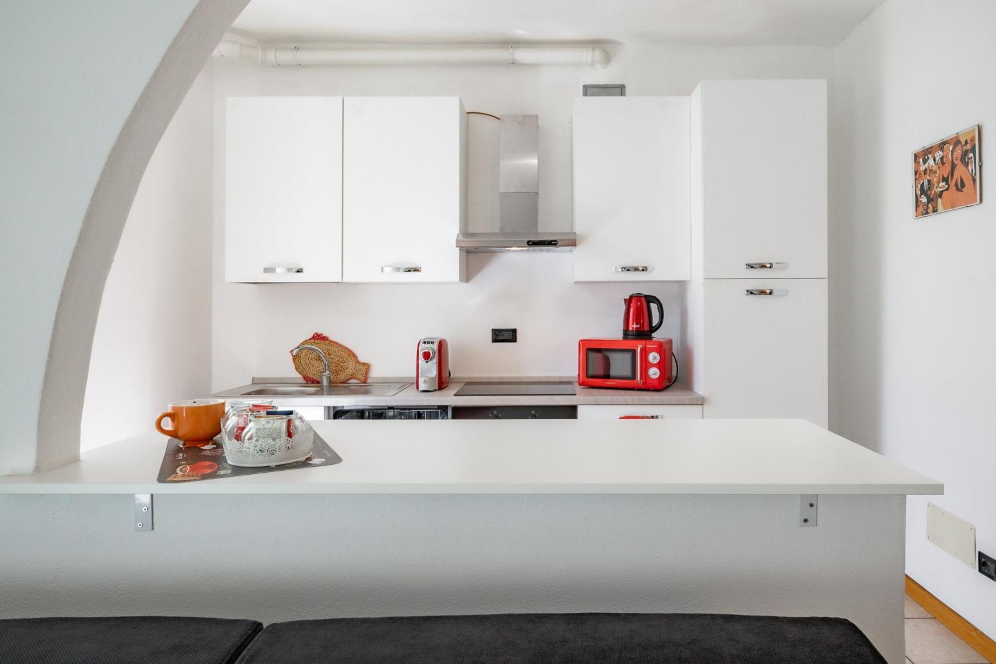 Dolce Teresa Apartment Mandello del Lario Eksteriør bilde