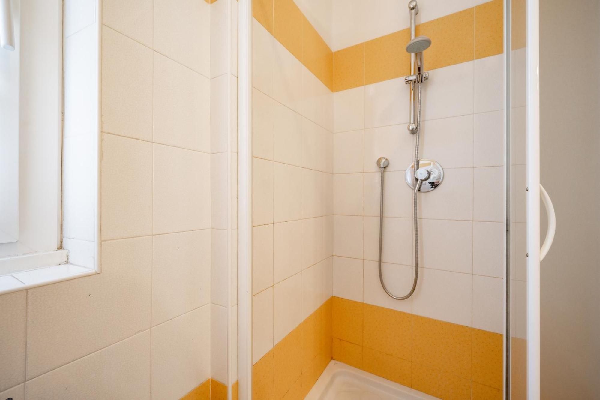 Dolce Teresa Apartment Mandello del Lario Eksteriør bilde